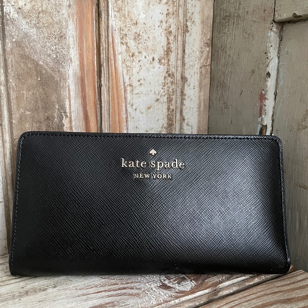 NWOT Kate Spade Wallet